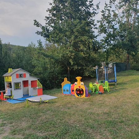 Willa Casuta Din Gradina Horezu Zewnętrze zdjęcie